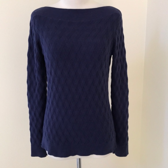 Lilly Pulitzer medium boat neck patterned sweater. - Picture 1 of 8